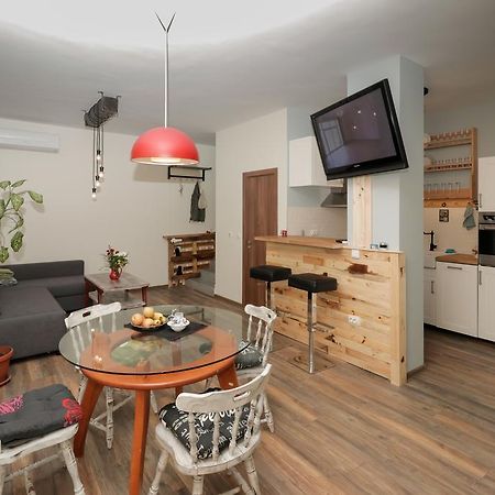 Sea Crib Apartment Варна Екстериор снимка
